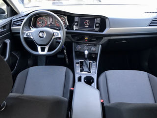 Volkswagen Jetta foto 6