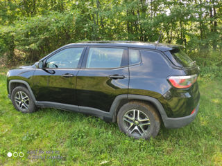 Jeep Compass foto 3