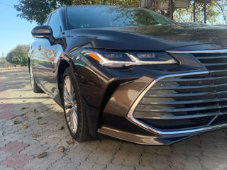 Toyota Avalon foto 1