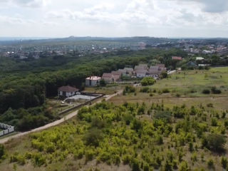 10 ari pentru costructie  lingă pădure 8000 pret pentru ar Durlesti foto 4