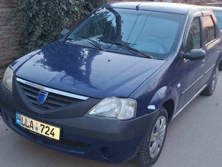 Dacia Logan foto 4