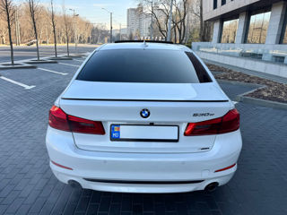 BMW 5 Series foto 5