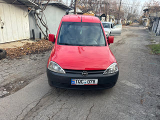 Opel Combo foto 4