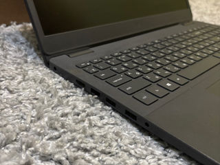 Ноутбук Dell Vostro 15 3000 (3500)i5,8GB foto 4