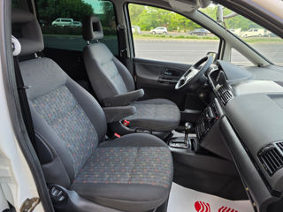 Volkswagen Sharan фото 10