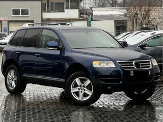 Volkswagen Touareg foto 4