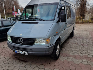 Mercedes Sprinter