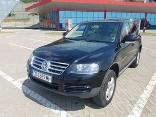 Volkswagen Touareg foto 1