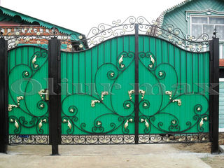 Ворота, заборы, решётки, козырьки, перила, металлические двери дешево и качественно. foto 1