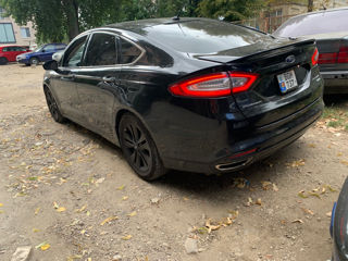 Ford Fusion foto 5