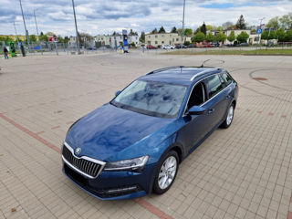 Skoda Superb foto 3