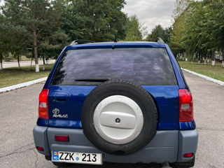 Toyota Rav 4 foto 4