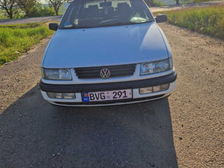 Volkswagen Passat foto 3