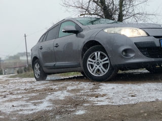 Renault Megane foto 2