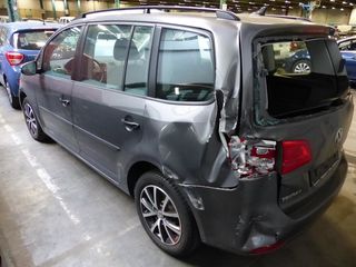 Volkswagen Touran foto 1