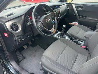 Toyota Auris foto 11