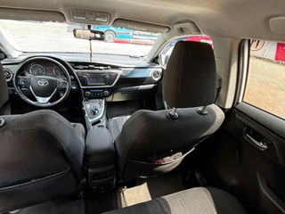 Toyota Auris foto 3