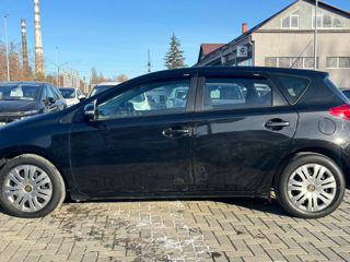 Toyota Auris foto 5