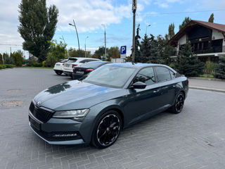 Skoda Superb foto 4