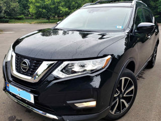 Nissan Rogue foto 1