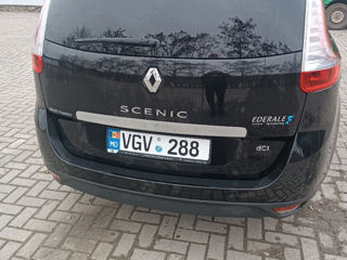 Renault Grand Scenic foto 4