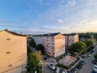 Apartament cu 3 camere, 77 m², Botanica, Chișinău foto 13