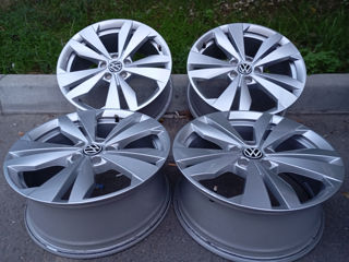 VW ID 3.  Golf  R18. 5x112 foto 3