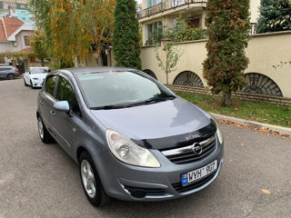 Opel Corsa foto 12