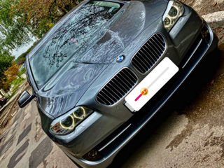 BMW 5 Series foto 3