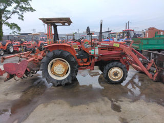 Tractor Japonez Hinomoto (Kubota)E2604 (26 c.p.)