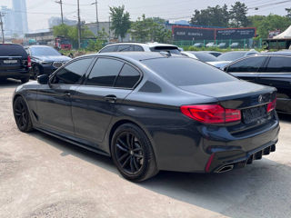 BMW 5 Series foto 3