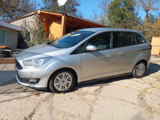 Ford Grand C-MAX foto 2