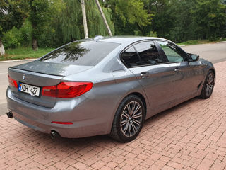 BMW 5 Series foto 3