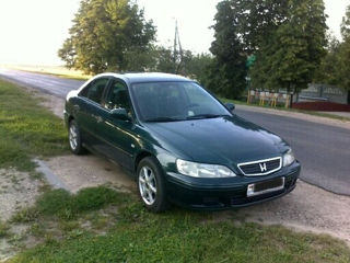 Honda Accord 6  2000 foto 1