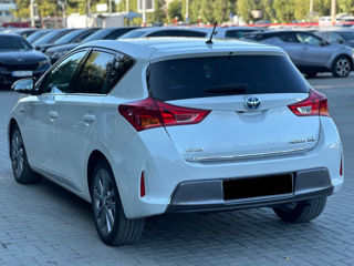 Toyota Auris foto 3