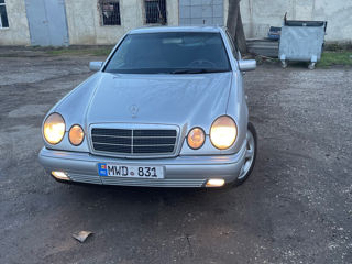 Mercedes E-Class