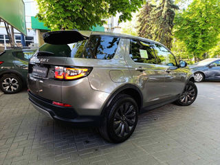 Land Rover Discovery Sport фото 2