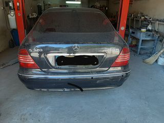 Se dezmembreaza Mercedes w220 foto 2