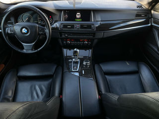 BMW 5 Series foto 10