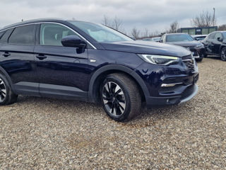 Opel Crossland X foto 2