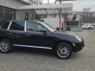 Porsche Cayenne foto 9