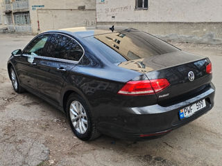 Volkswagen Passat foto 4