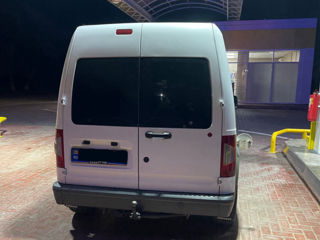 Ford Transit Connect foto 2