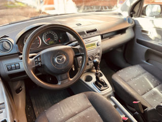 Mazda 2 foto 7