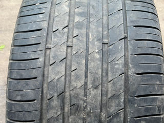 Продам 1 б.у скат 295/35 R21 Tracmax Summer foto 2