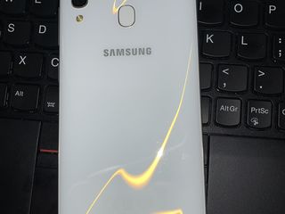 Samsung Galaxy A 30. foto 2