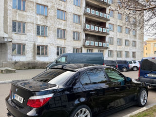 BMW 5 Series foto 5