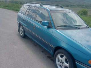 Opel Astra foto 5