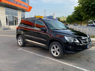 Volkswagen Tiguan foto 1