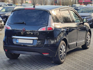 Renault Scenic foto 3